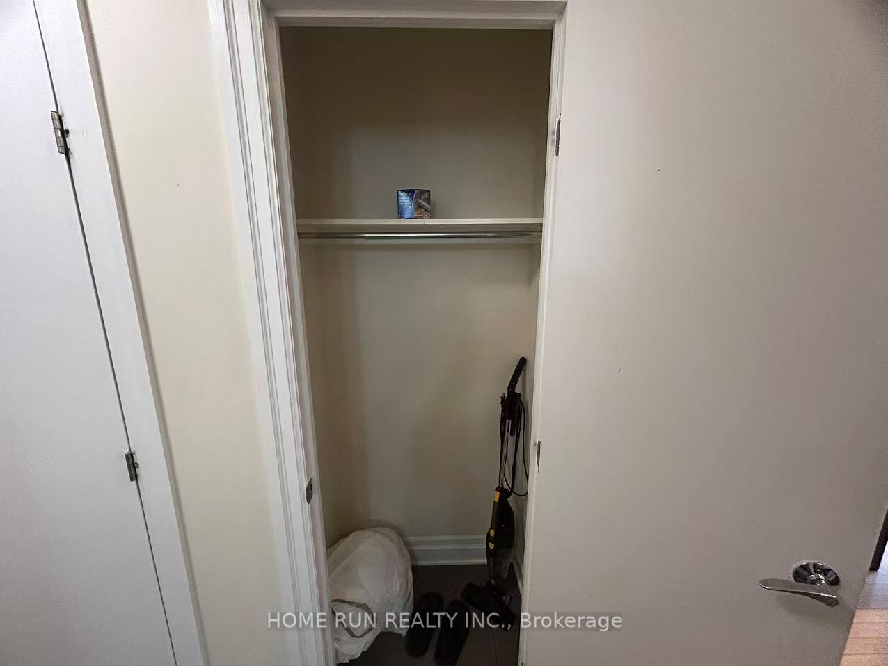 245 Kent Street, Unit 1007 - Photo 18