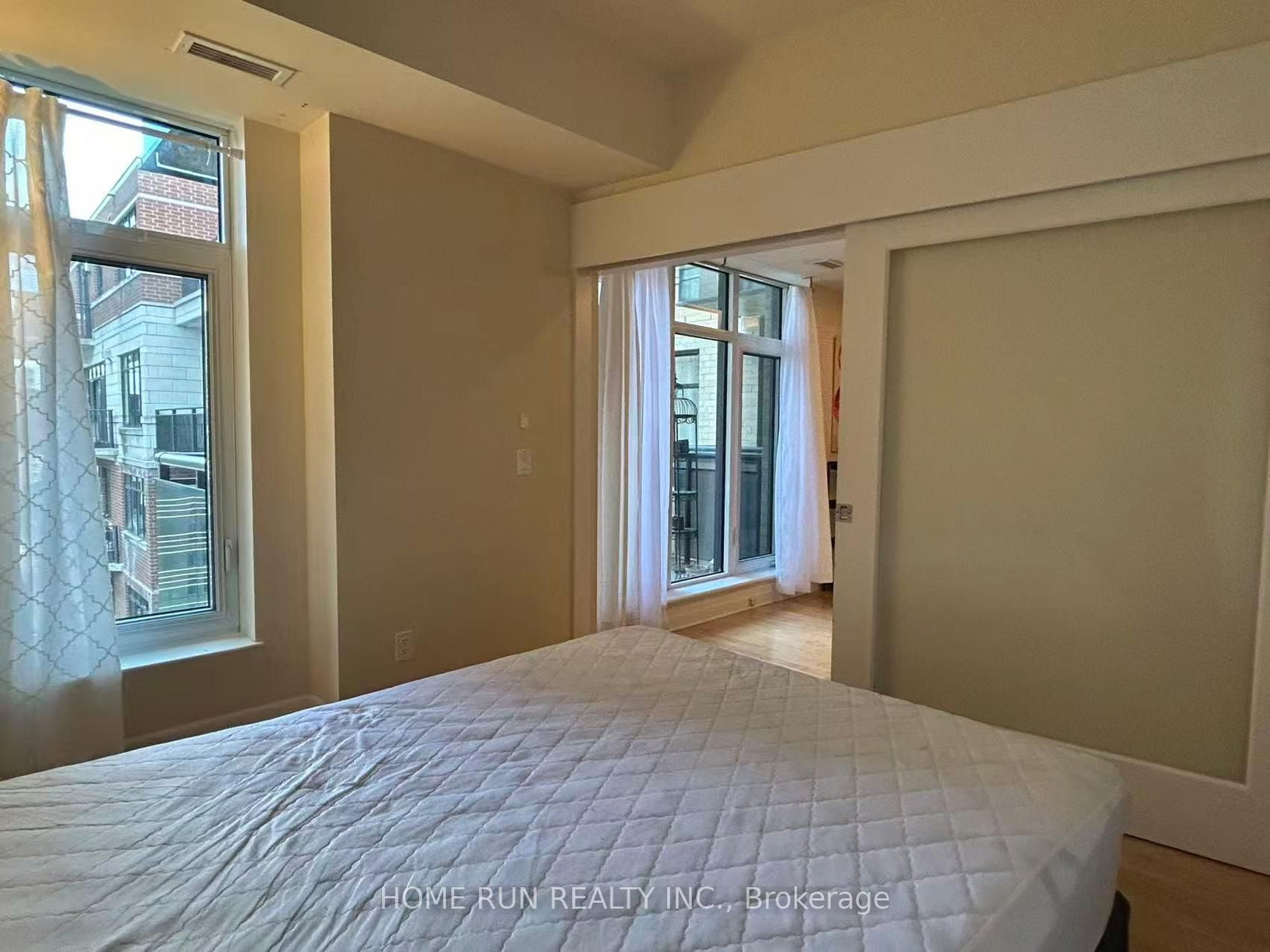 245 Kent Street, Unit 1007 - Photo 17