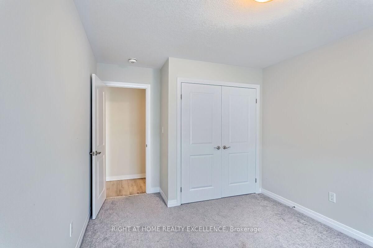 124 Seabrook Drive, Unit 7 - Photo 44