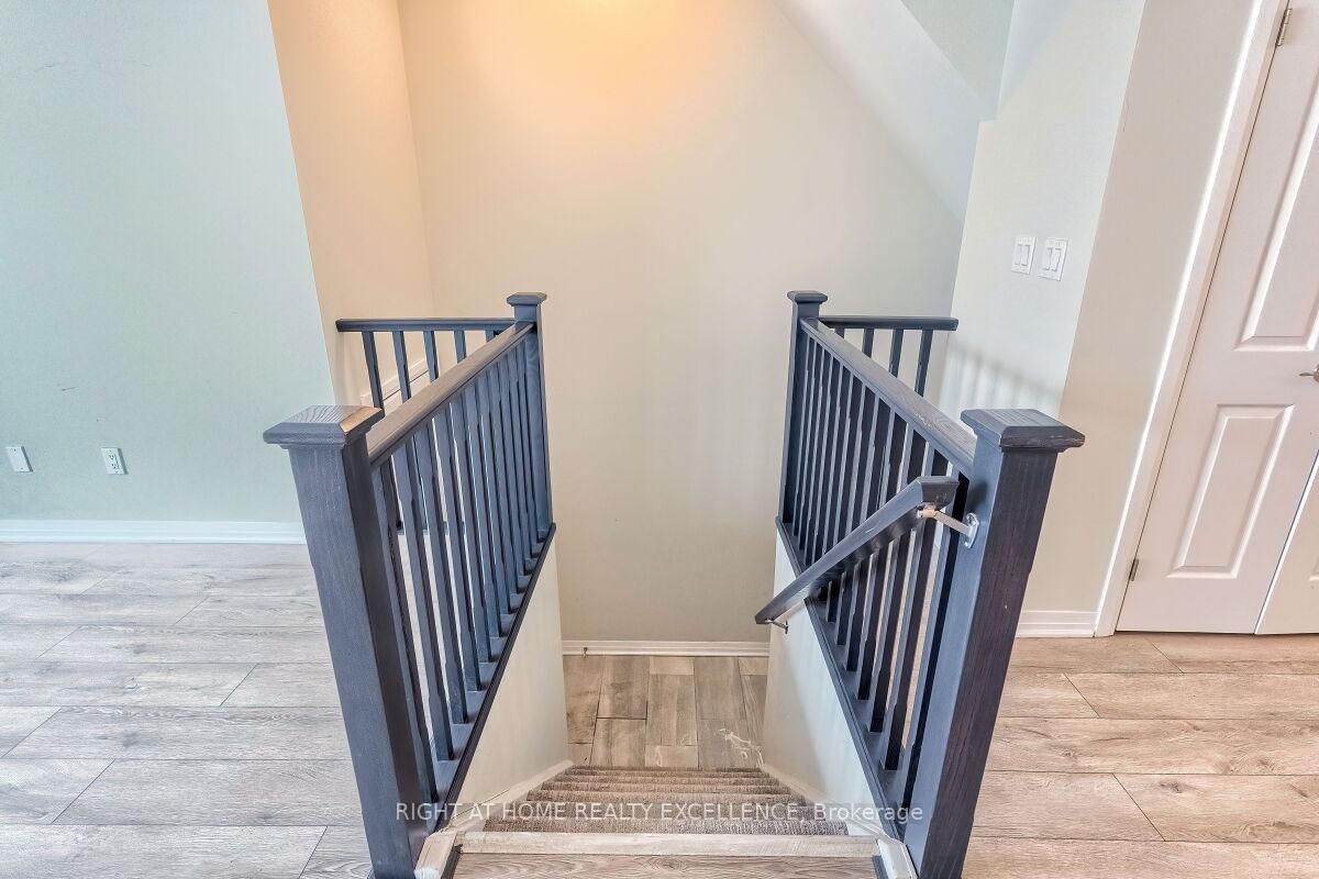 124 Seabrook Drive, Unit 7 - Photo 7