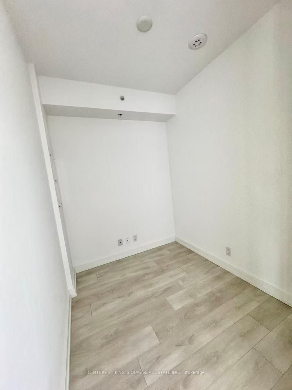 75 James Street S, Unit 2603 - Photo 15