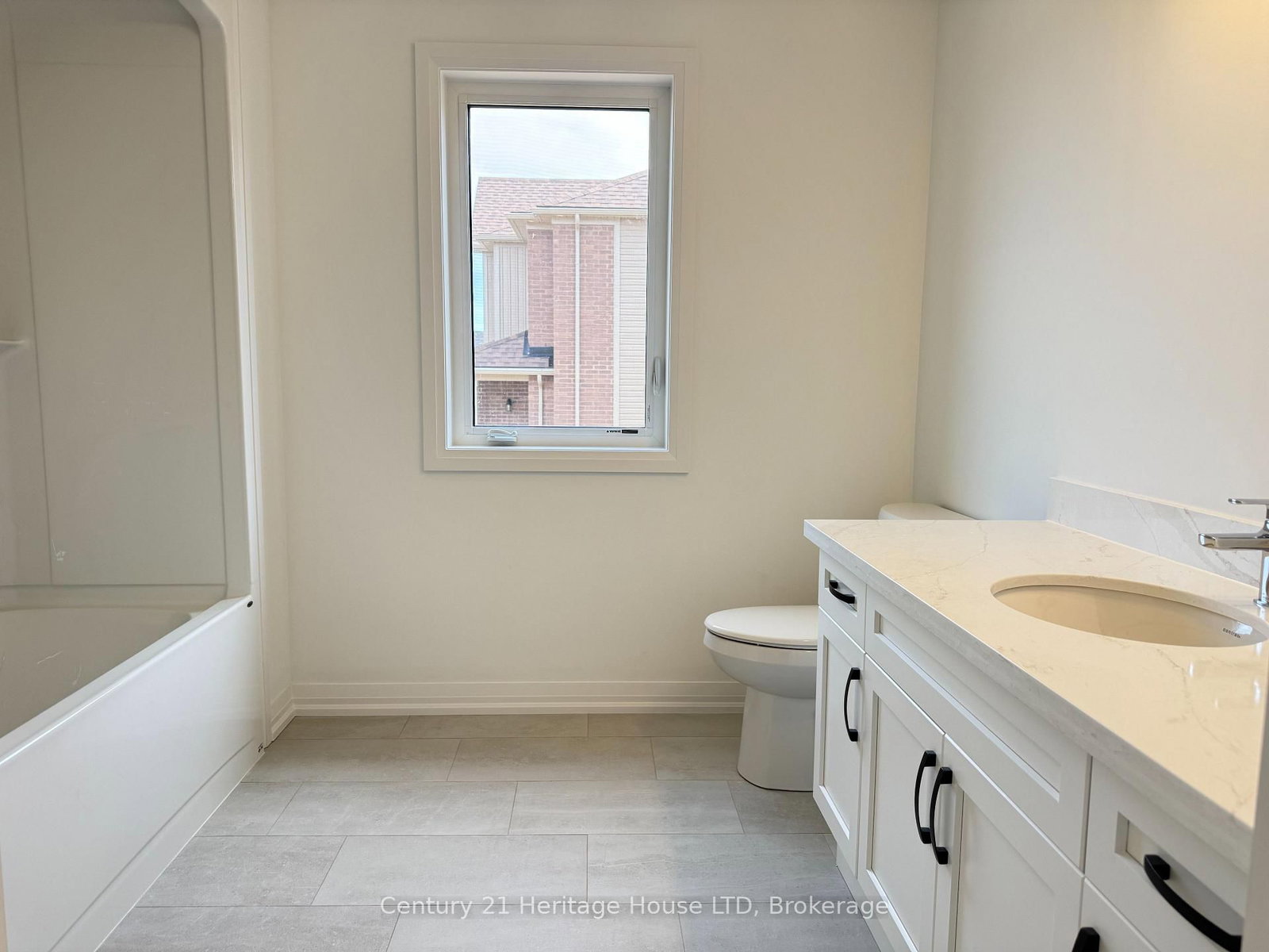 736 Burwell Street - Photo 10