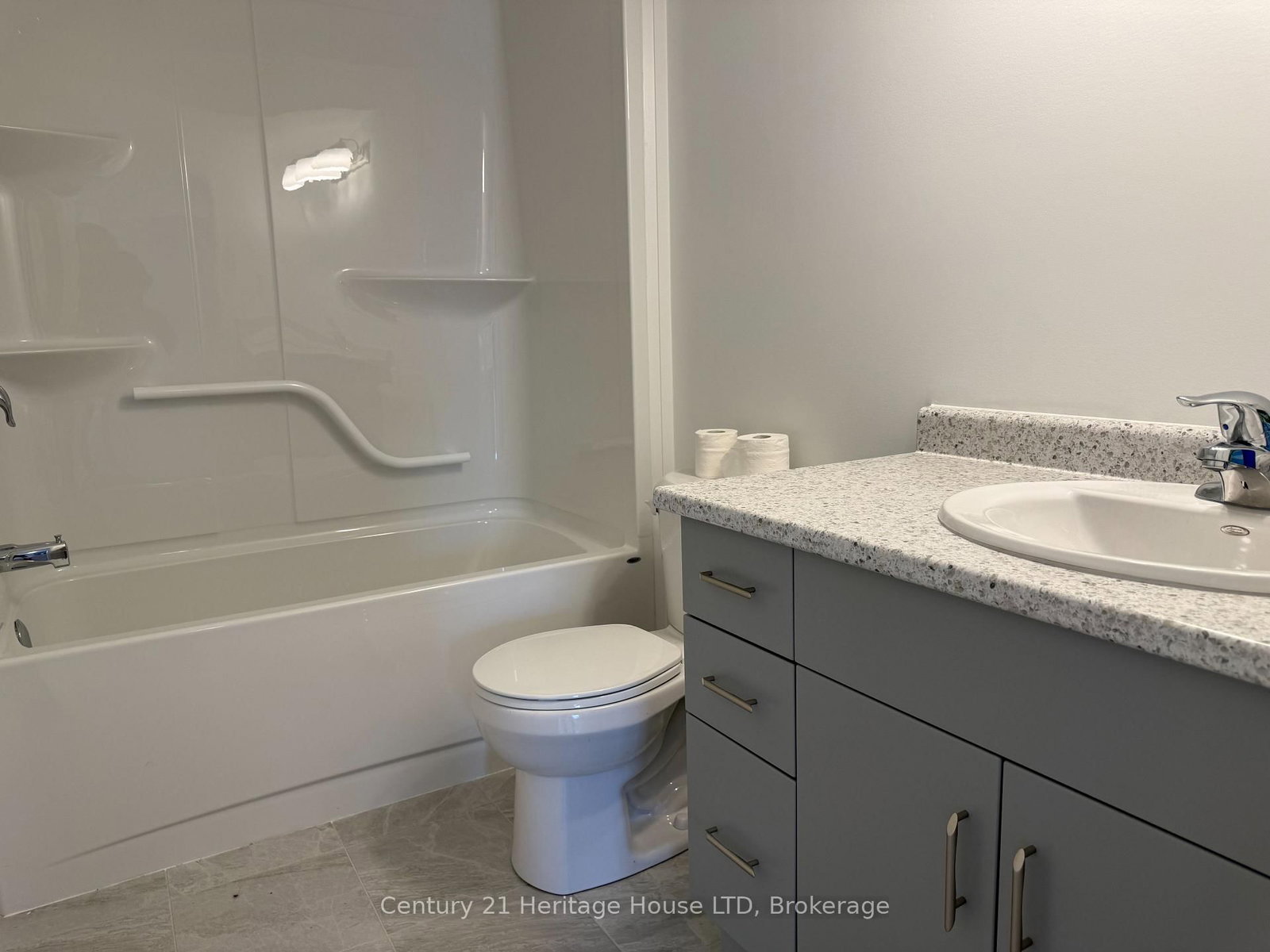 736 Burwell Street - Photo 7