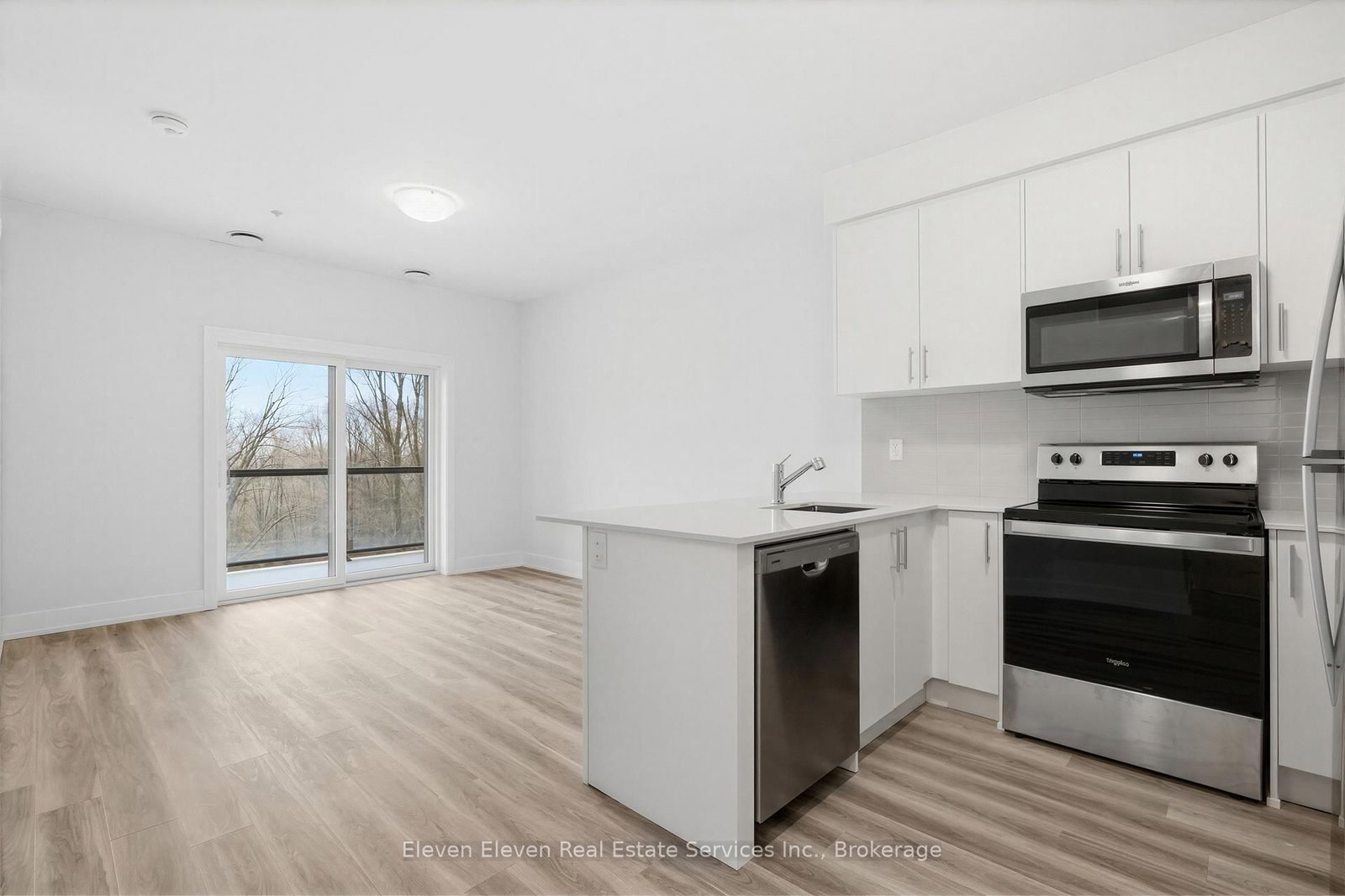 1100 Lackner Place, Unit 322 - Photo 9