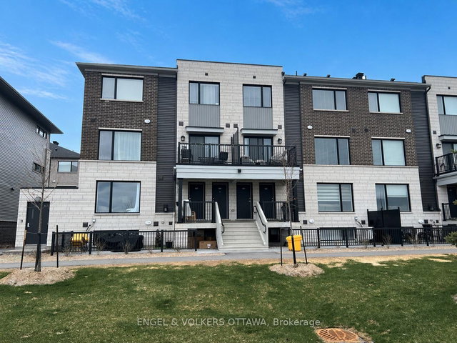 1627 Creekway Private