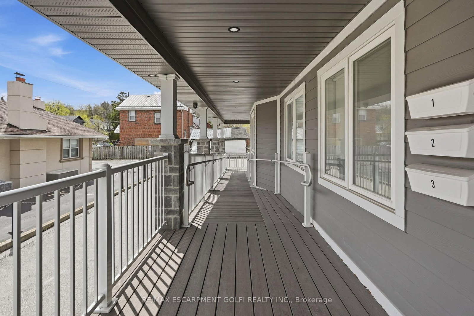 19 KING Street W - Photo 22