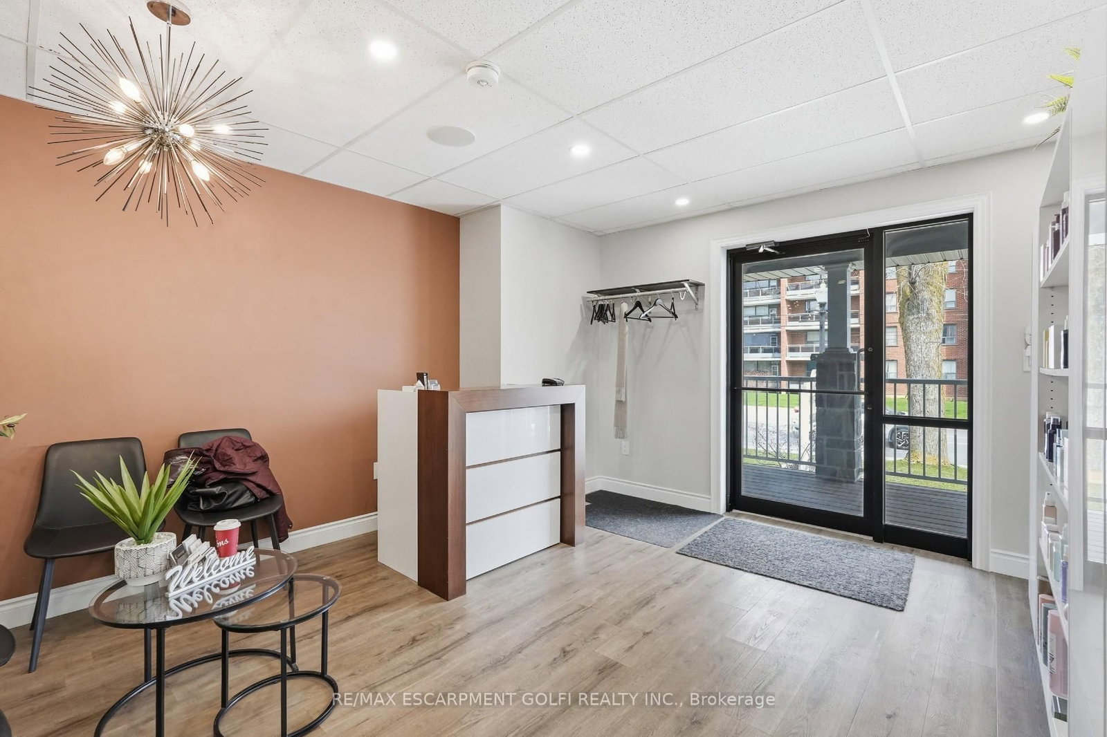 19 KING Street W - Photo 4