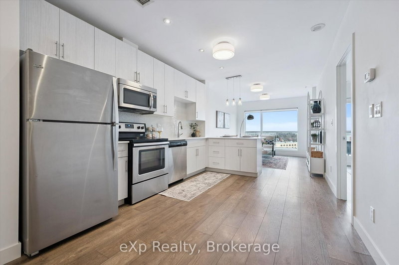 1006 - 1 Victoria St S, Kitchener, N2G 1G1 | Image 3