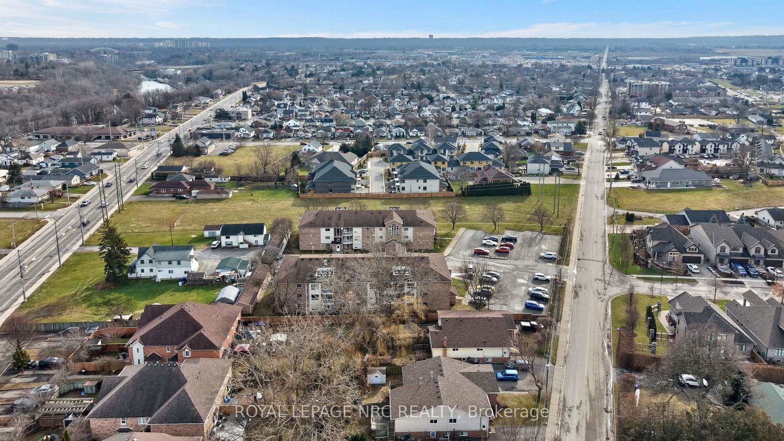 1061 Vansickle Road, Unit 303B - Photo 28