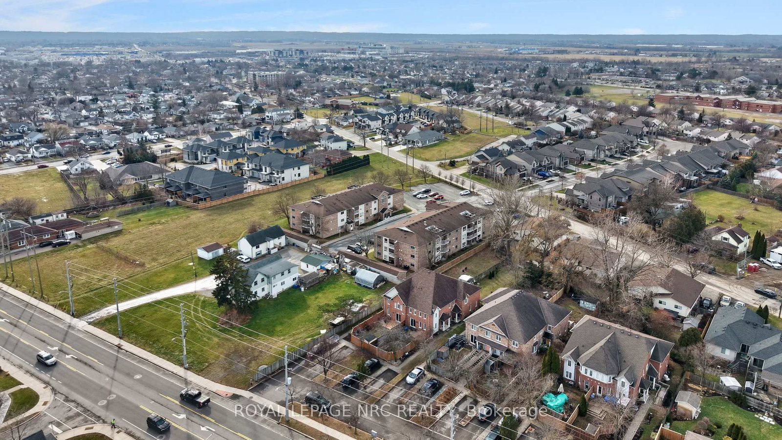 1061 Vansickle Road, Unit 303B - Photo 29