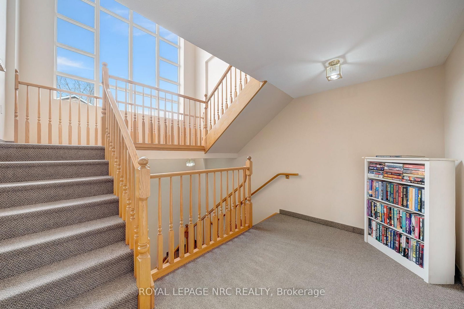 1061 Vansickle Road, Unit 303B - Photo 3