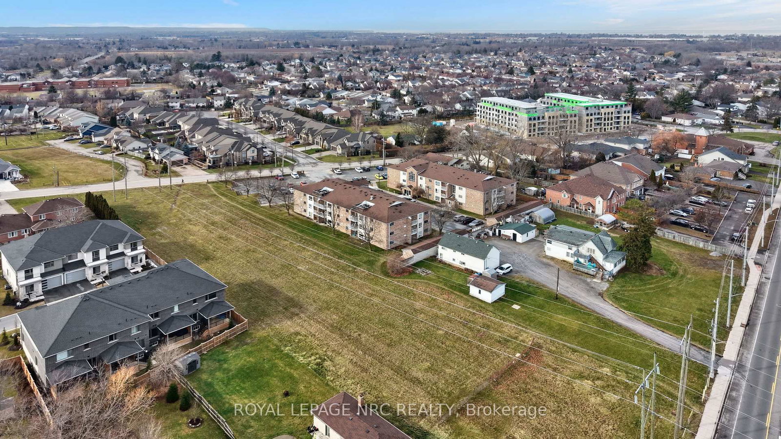 1061 Vansickle Road, Unit 303B - Photo 31