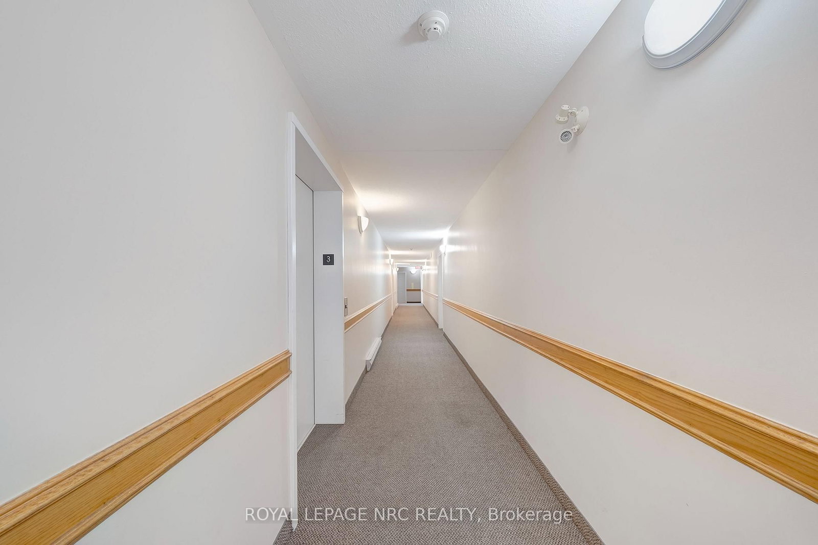 1061 Vansickle Road, Unit 303B - Photo 5