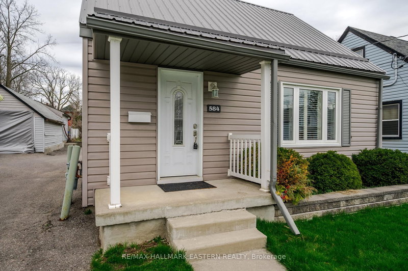 584 Paterson St, Peterborough, K9J 4R2 | Image 2