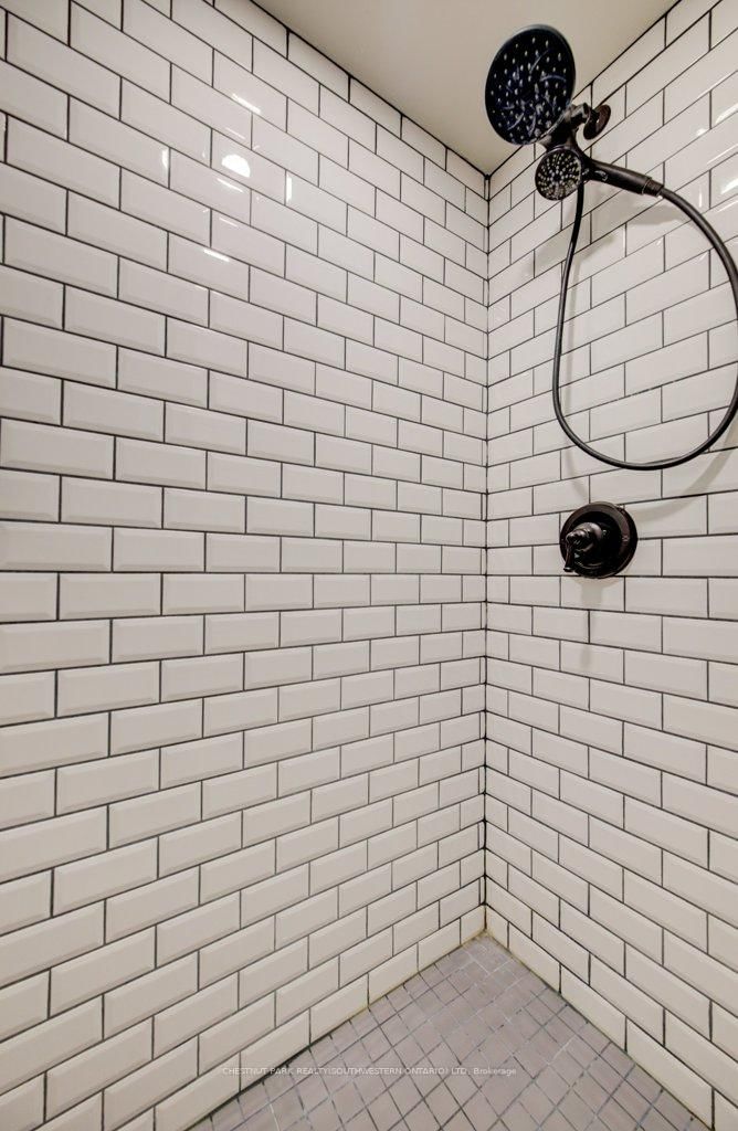 8 Spring Street E - Photo 45