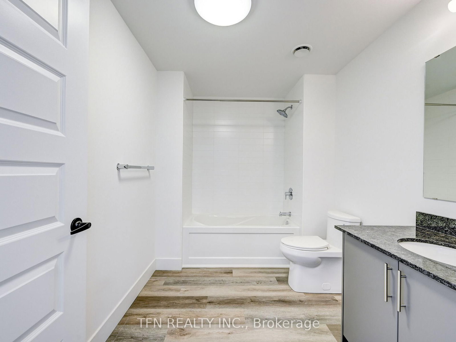 107 Roger Street N, Unit 307 - Photo 17