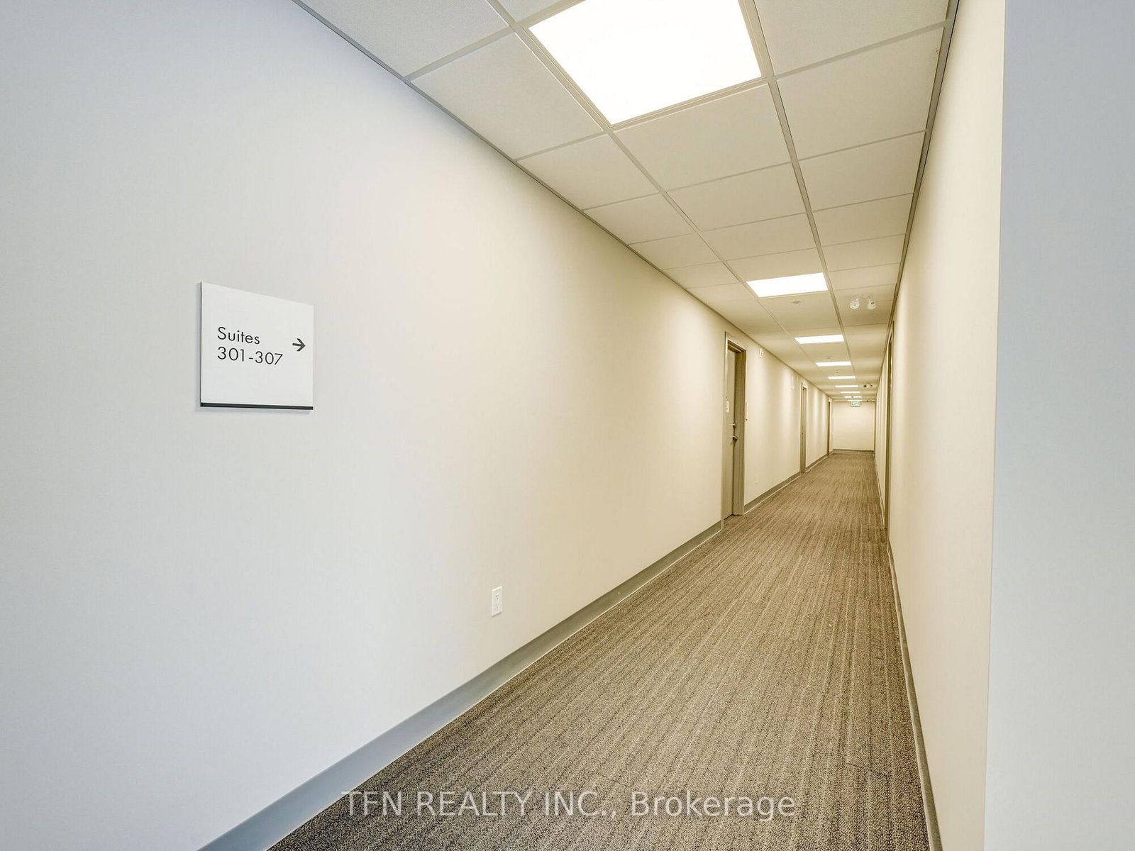 107 Roger Street N, Unit 307 - Photo 7