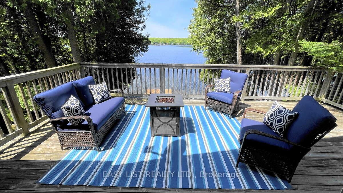 1990 White Lake Road • Douro-Dummer, ON photo 2