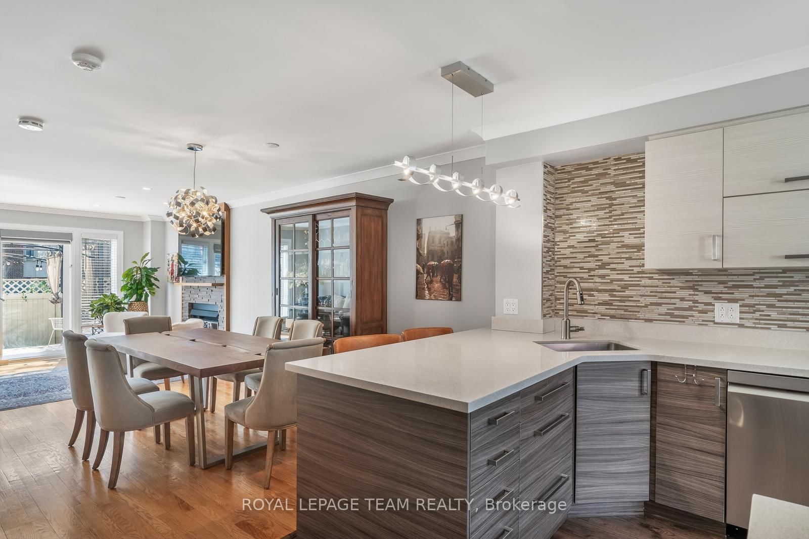 72 GREENFIELD Avenue, Unit 10 - Photo 7