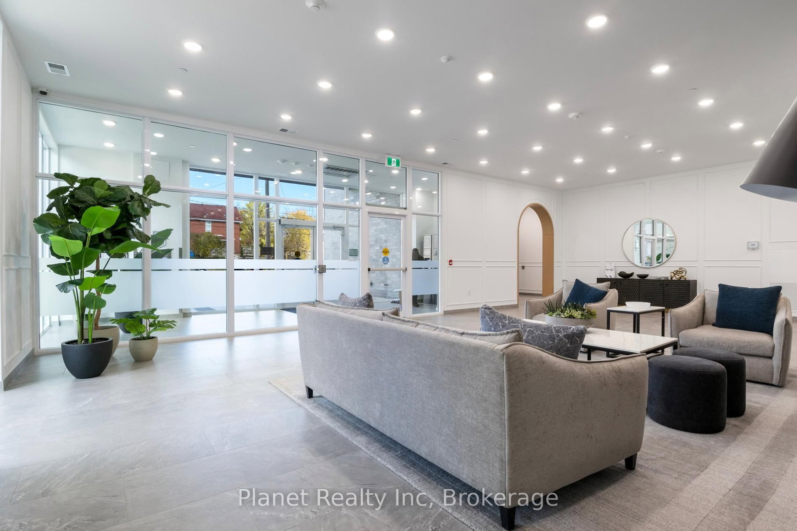 71 WYNDHAM Street S, Unit 1006 - Photo 29