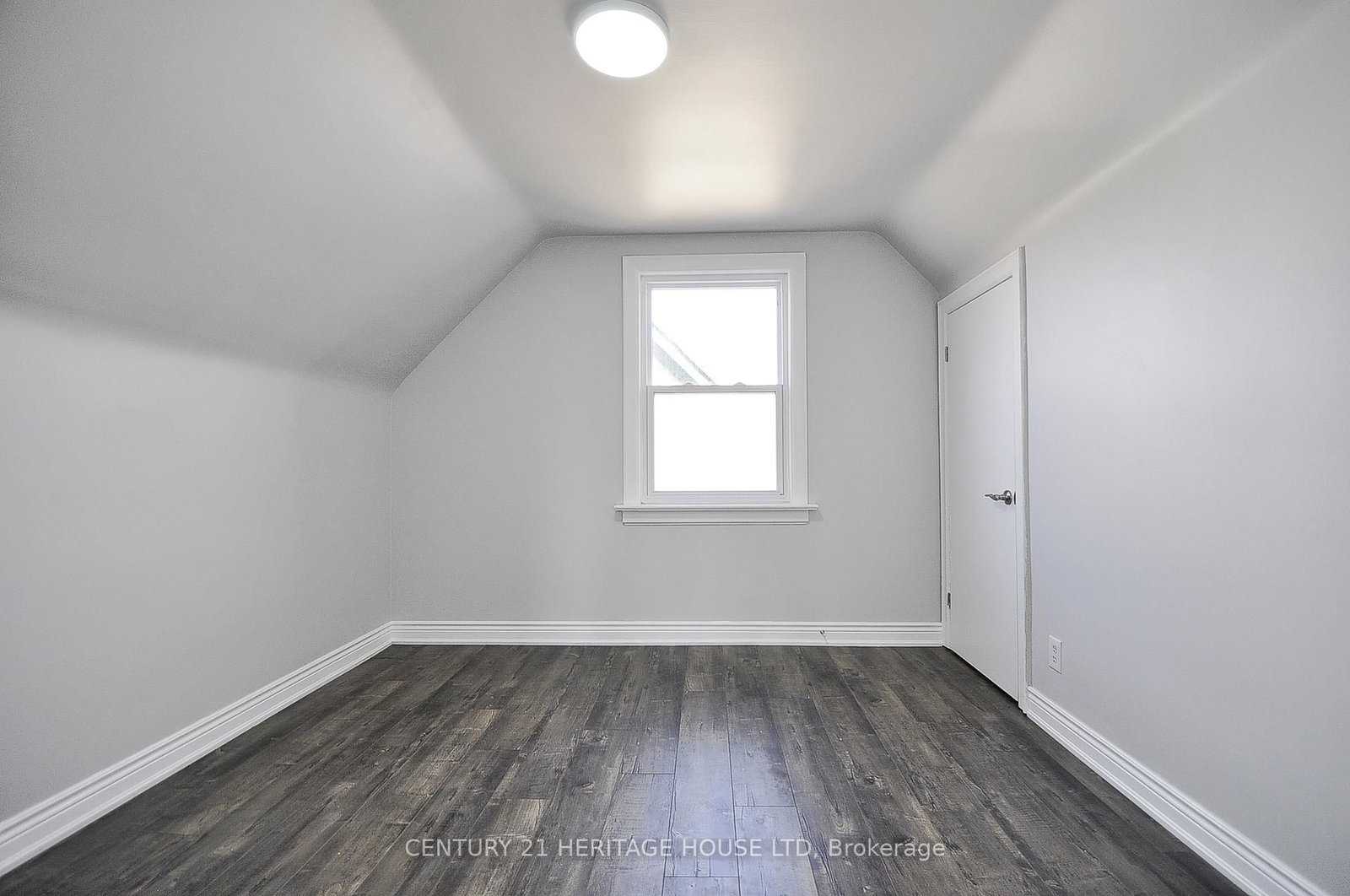 181 Highland Road E - Photo 16