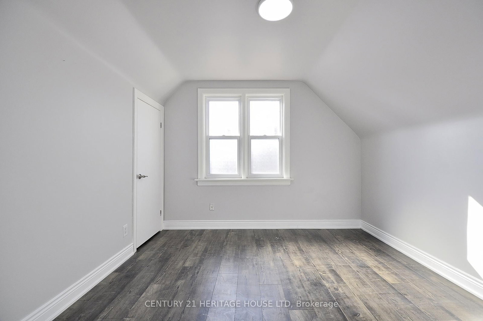 181 Highland Road E - Photo 17