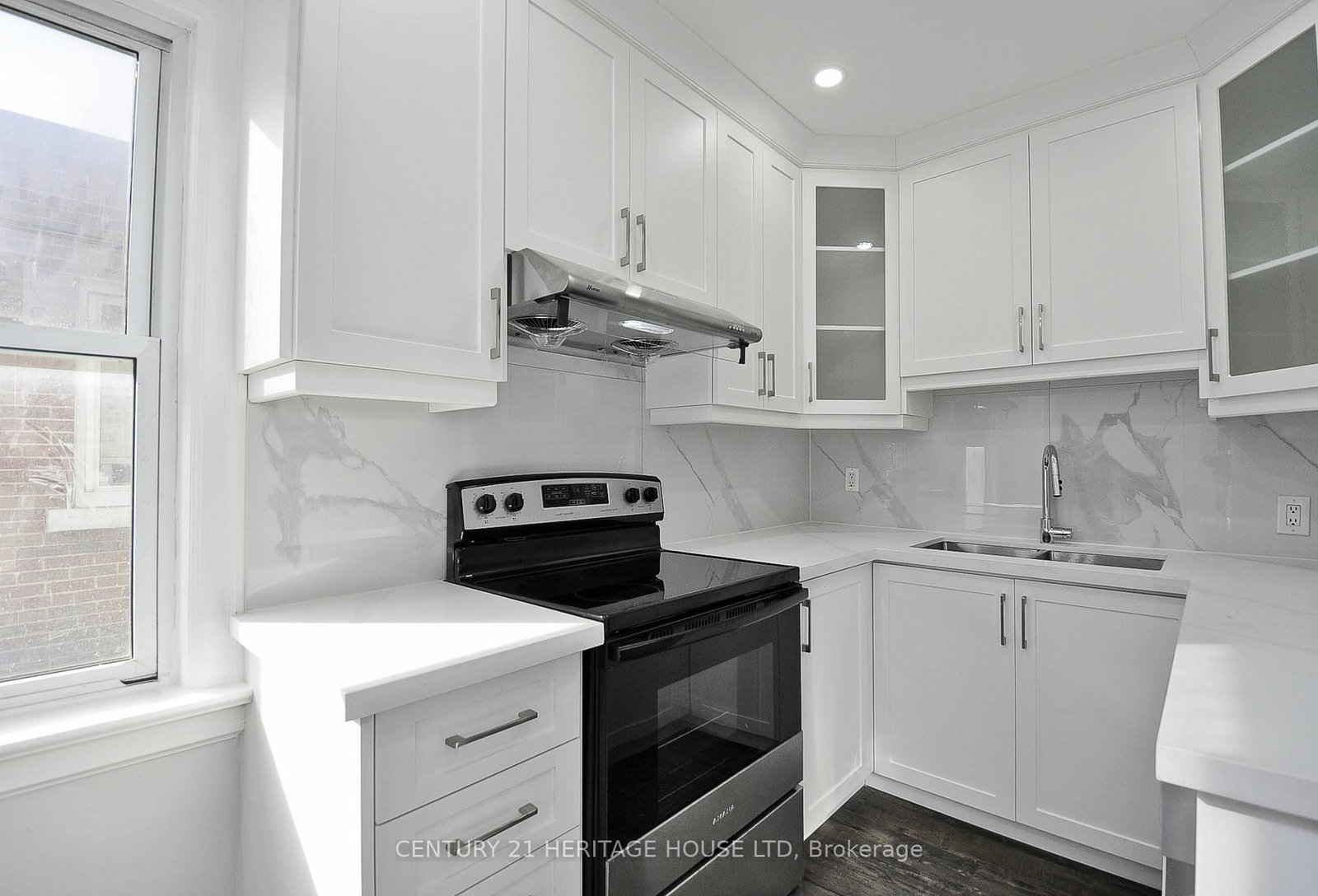 181 Highland Road E - Photo 8