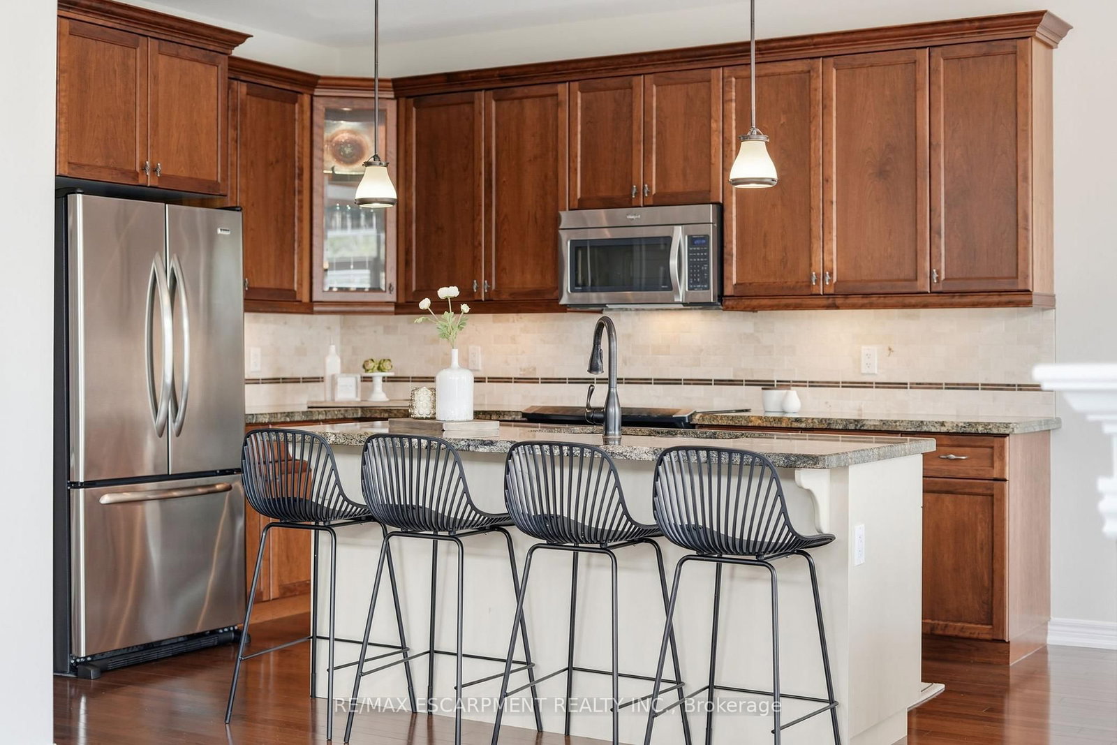 253 Millview Court - Photo 11