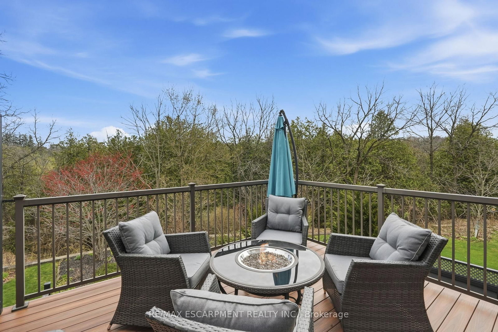 253 Millview Court - Photo 17