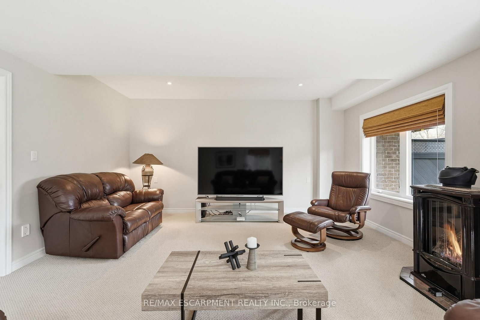 253 Millview Court - Photo 38