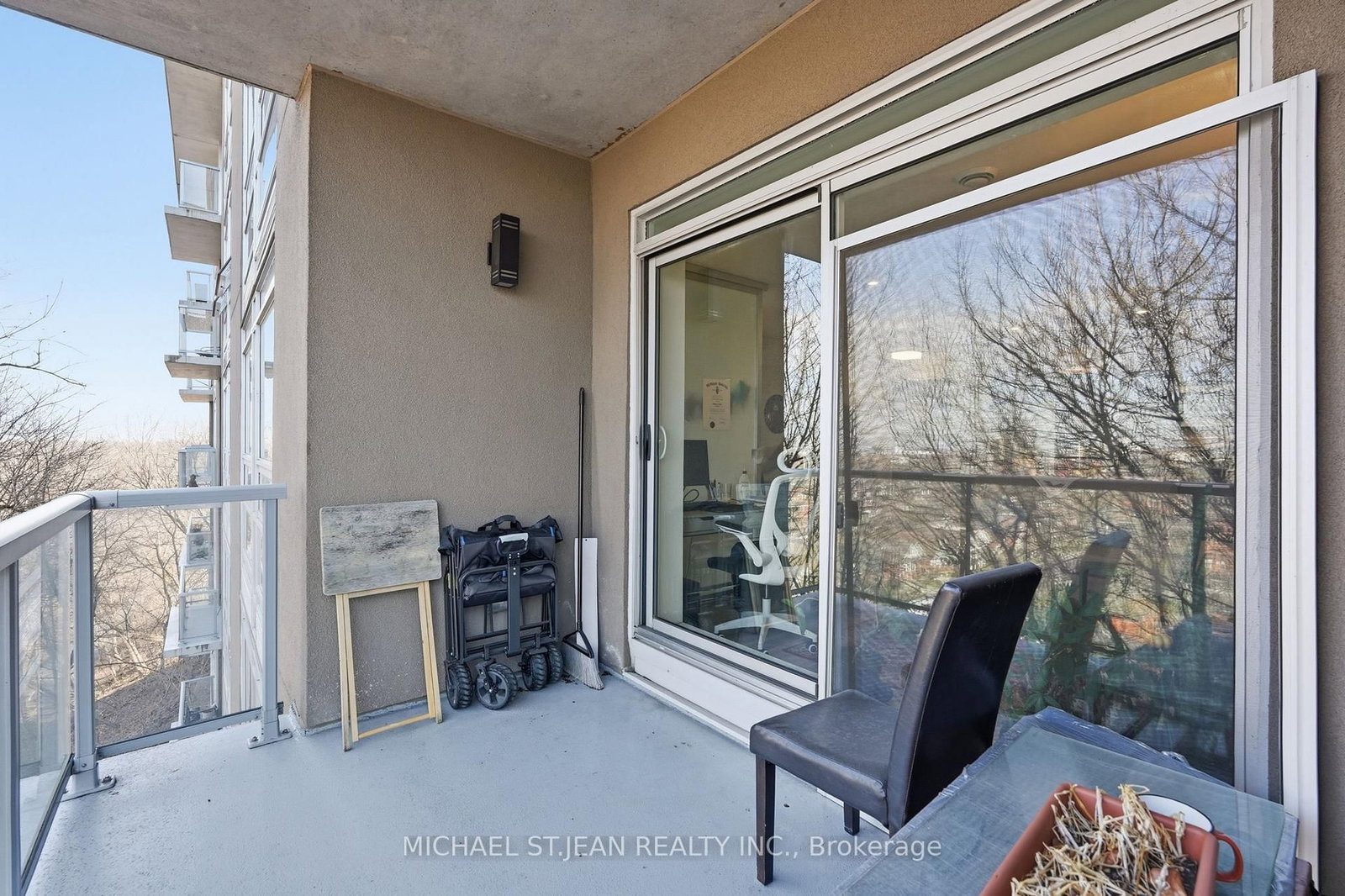 479 Charlton Avenue E, Unit 306 - Photo 21