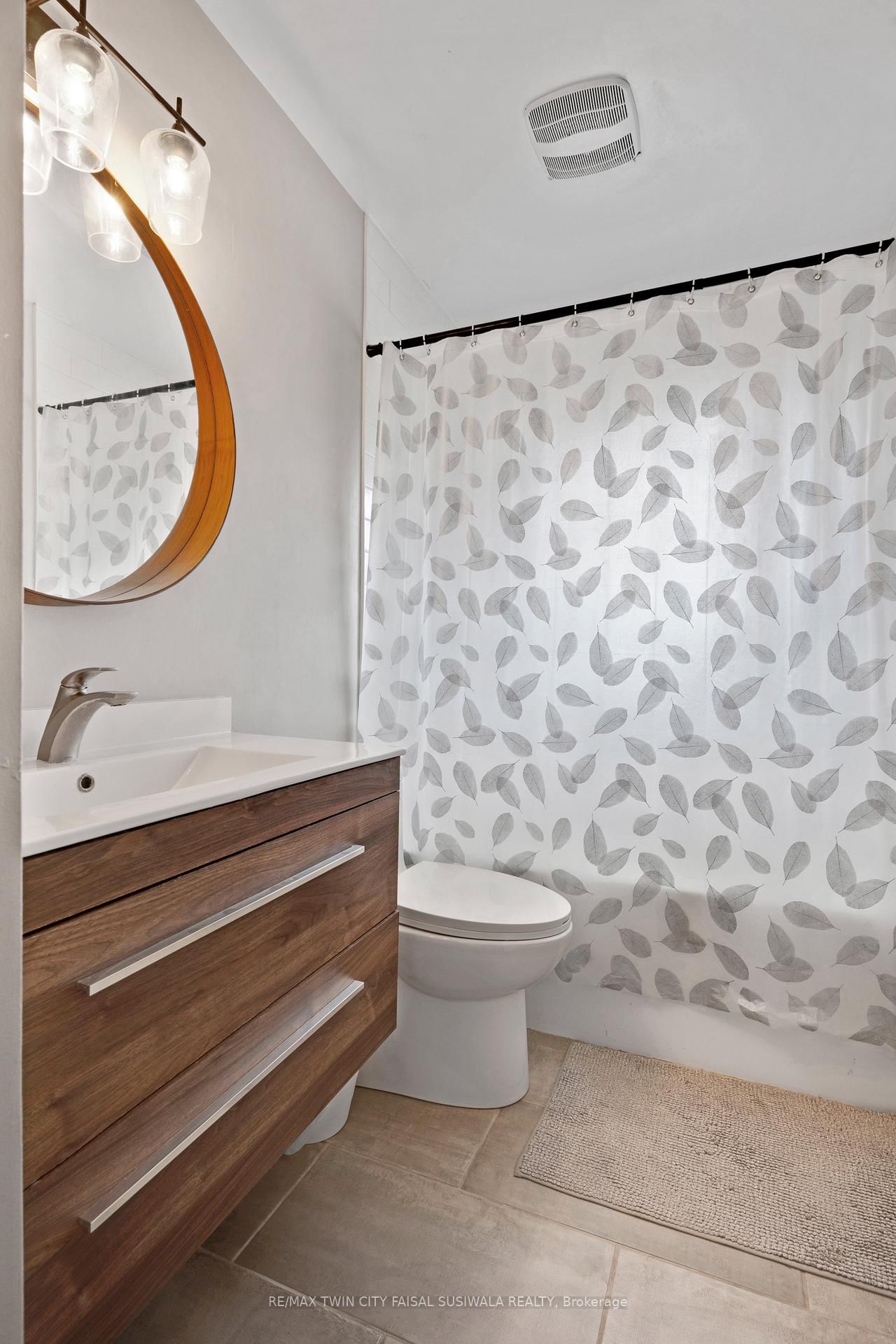 335 SPEEDVALE Avenue E - Photo 18