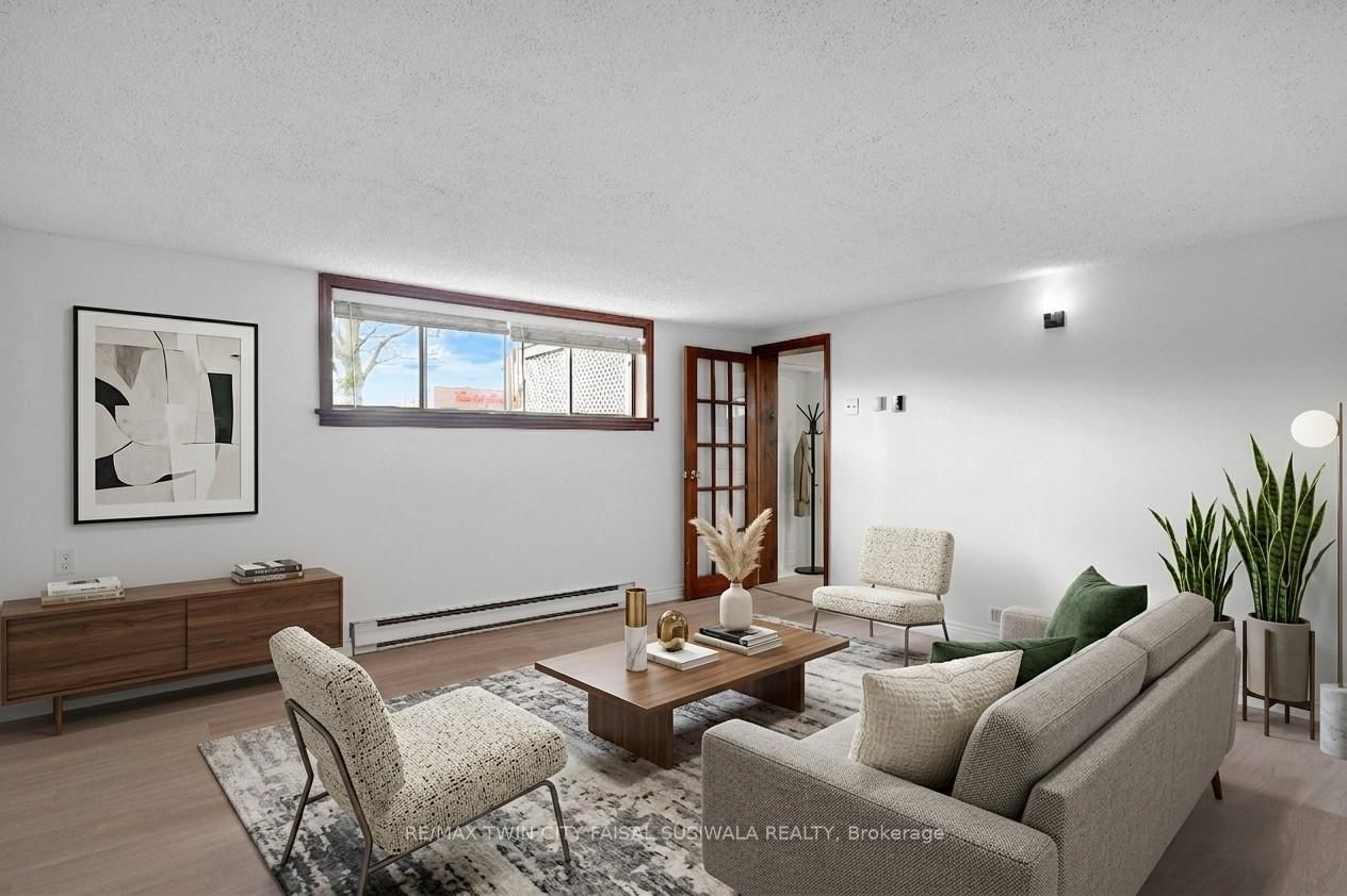 335 SPEEDVALE Avenue E - Photo 25