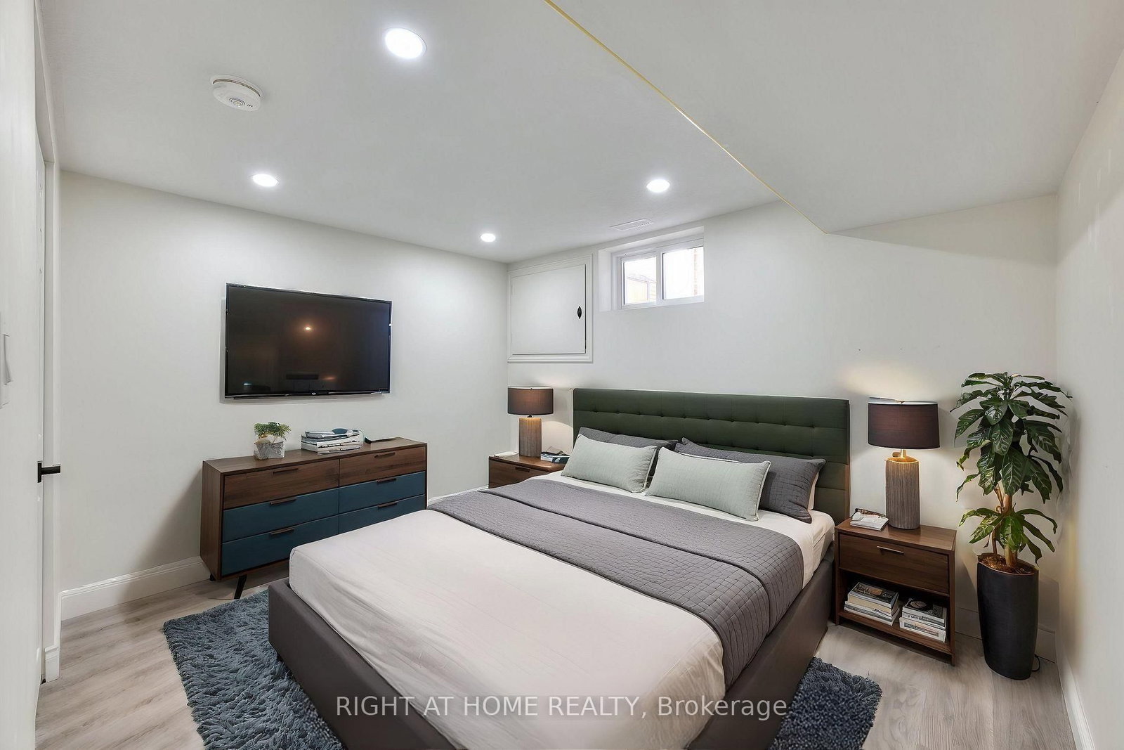 484 Speedvale Avenue E, Unit Lower - Photo 9