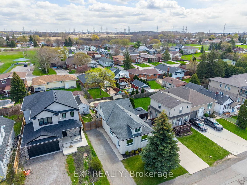 212 Morton St, Thorold, L2V 1C7 | Image 2