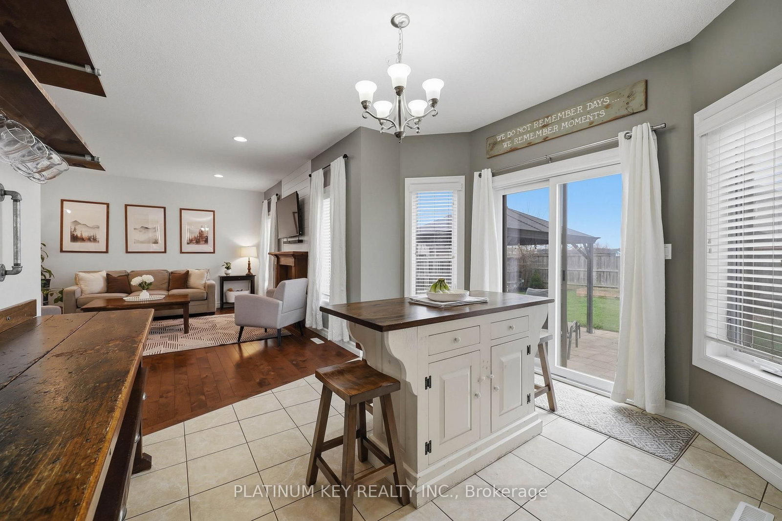 979 Moy Crescent - Photo 14