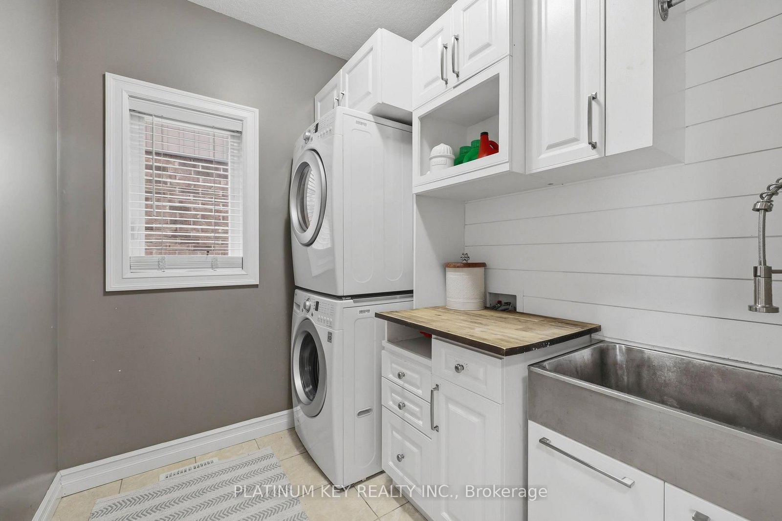 979 Moy Crescent - Photo 17