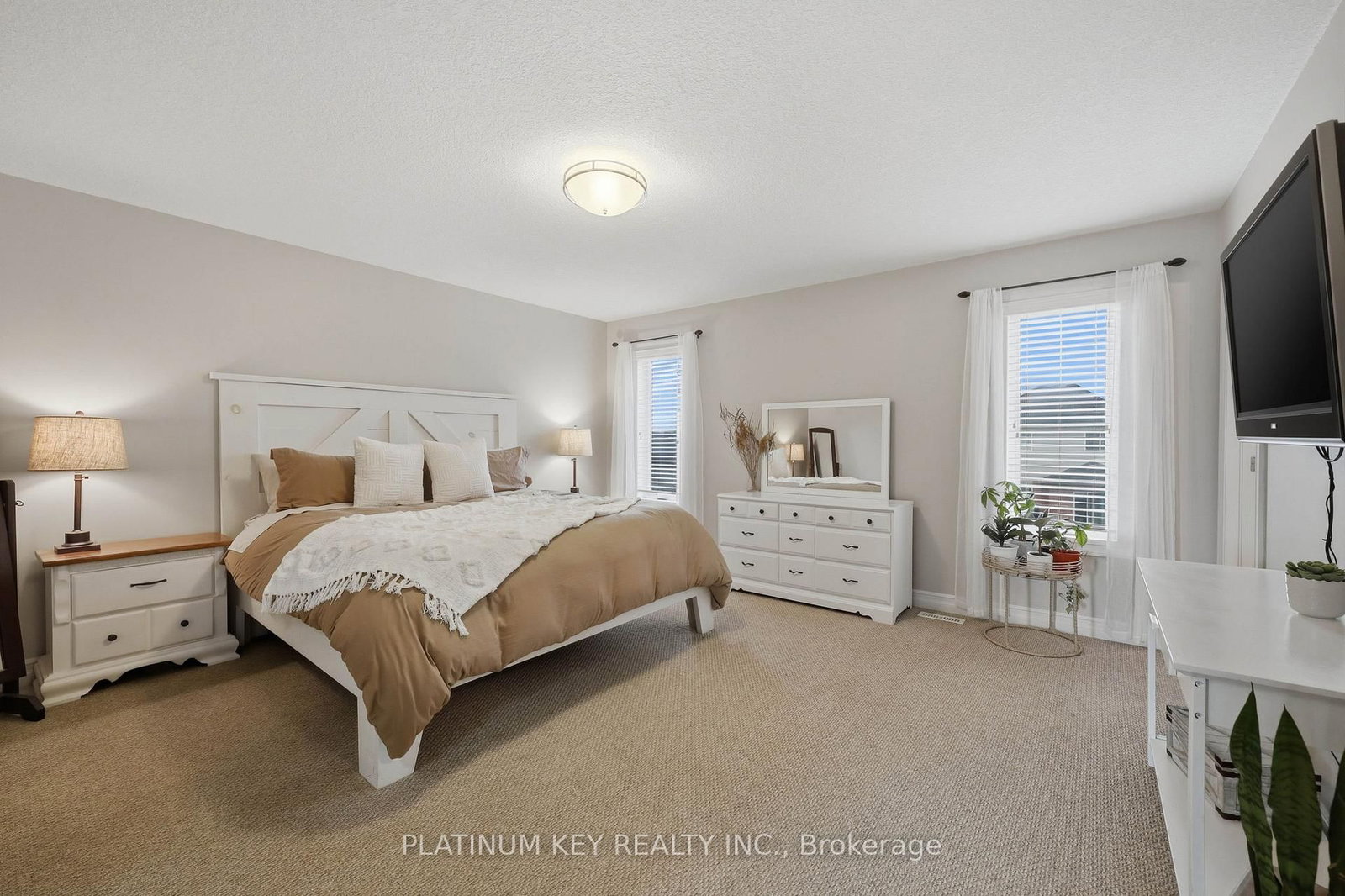 979 Moy Crescent - Photo 19