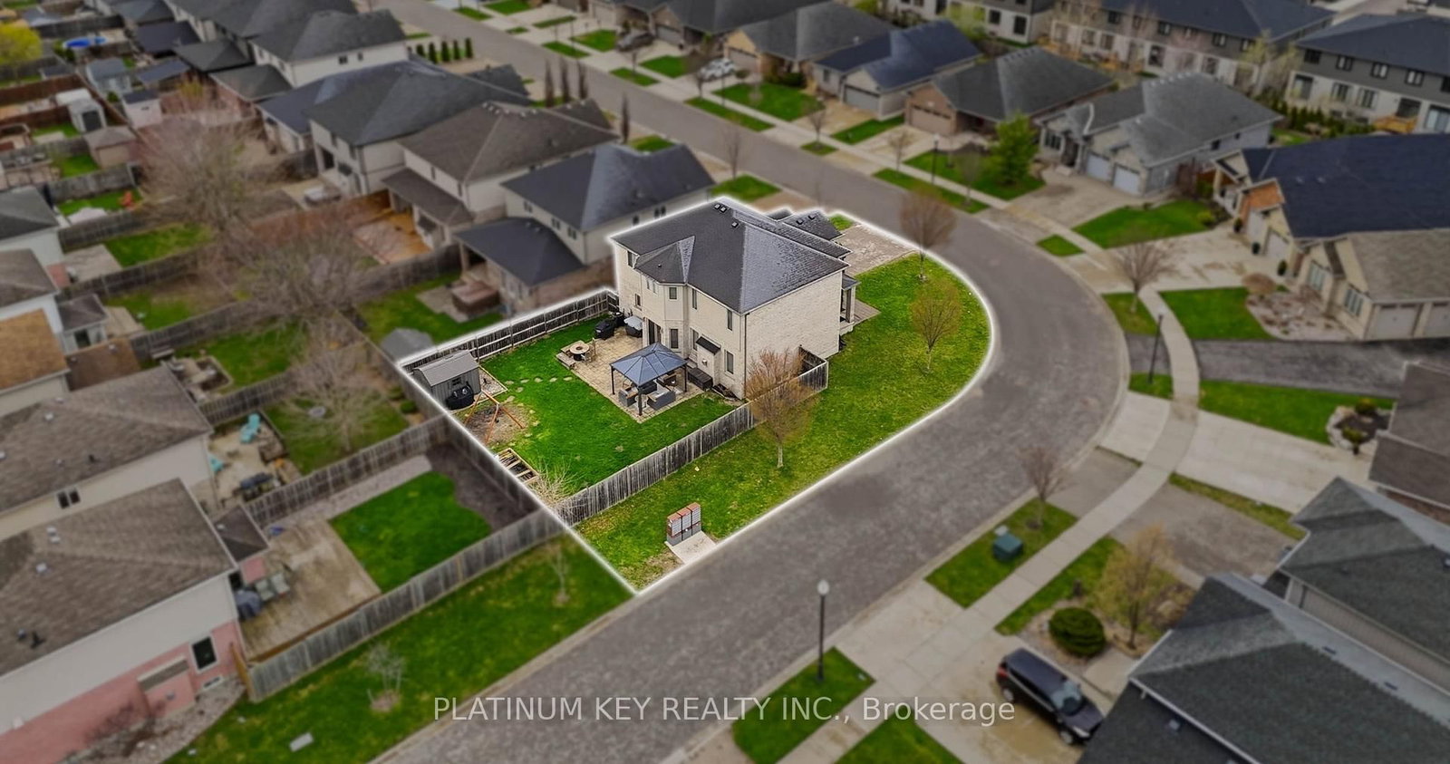 979 Moy Crescent - Photo 44