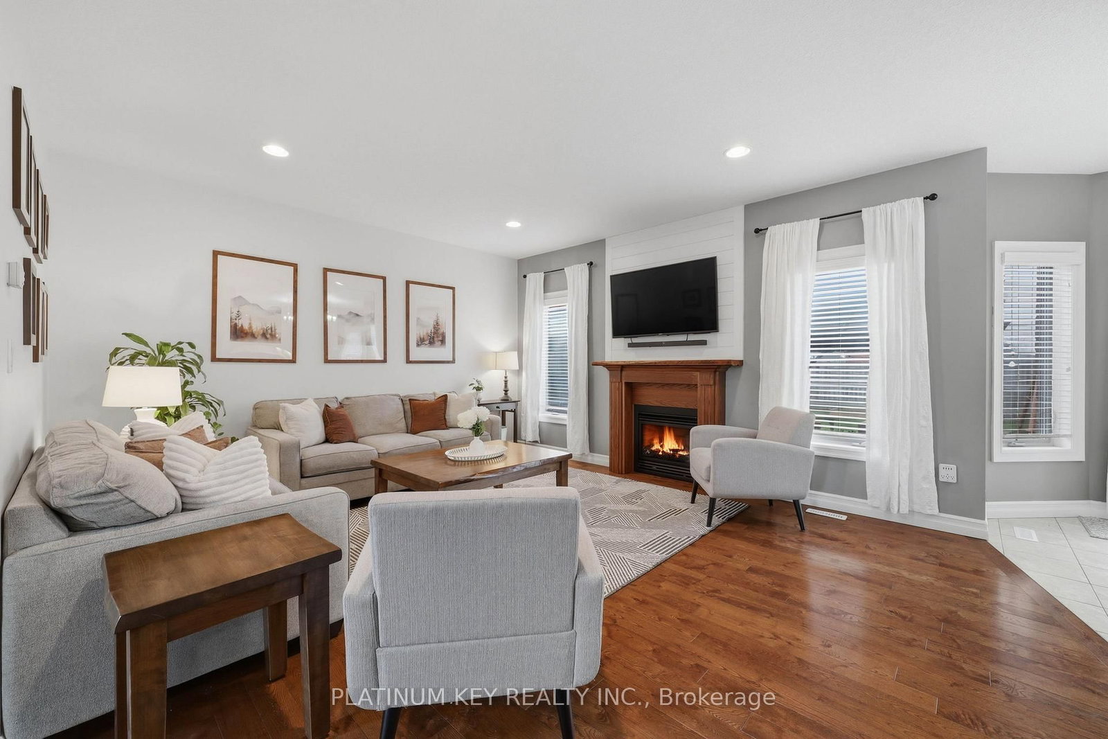 979 Moy Crescent - Photo 8