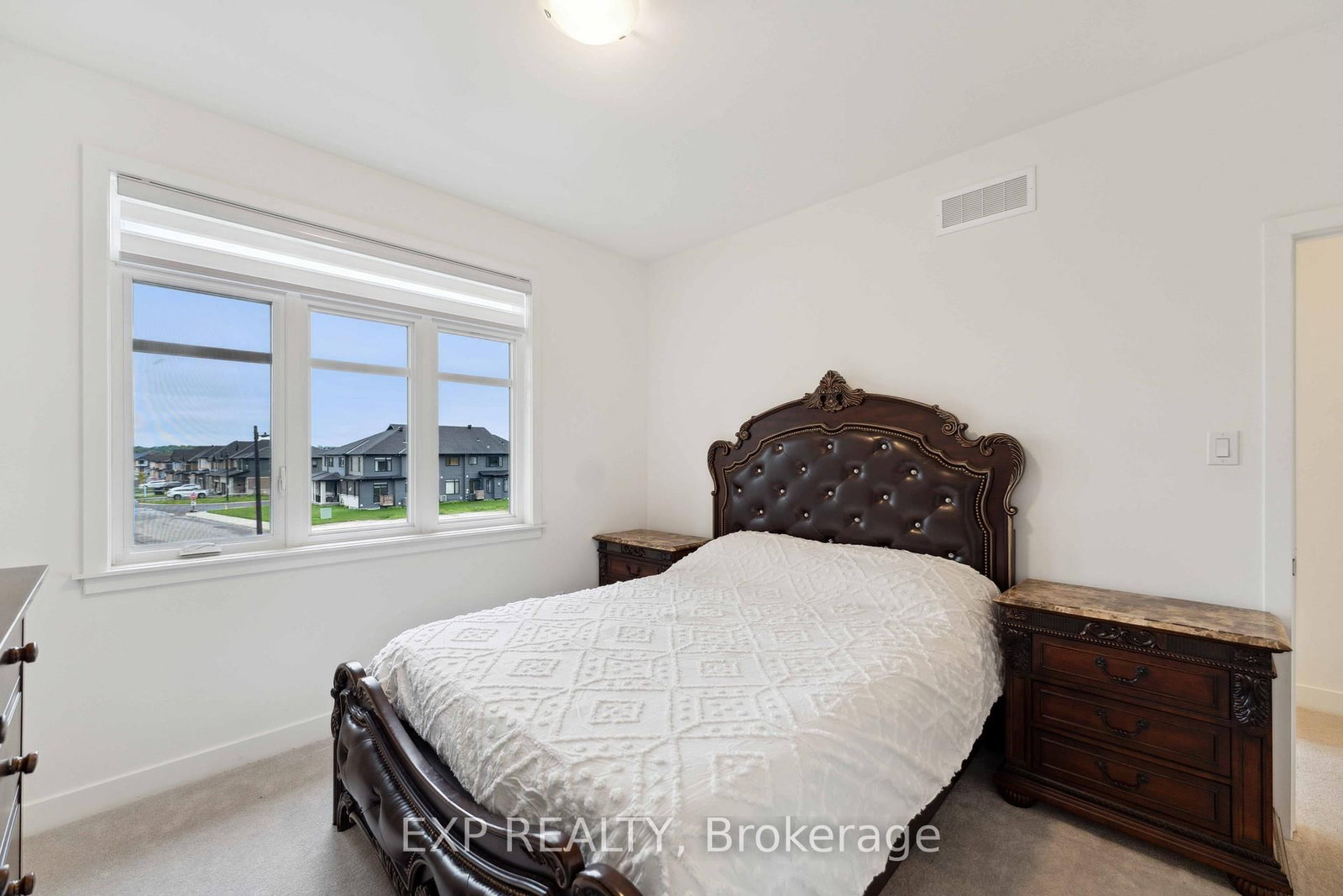 748 OVATION Grove - Photo 32