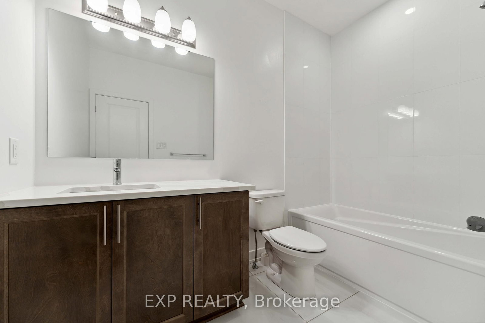 748 OVATION Grove - Photo 36