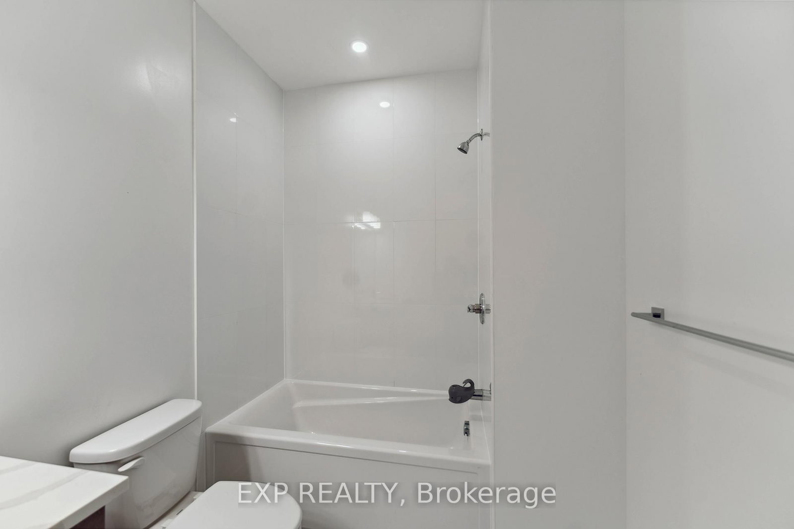 748 OVATION Grove - Photo 37