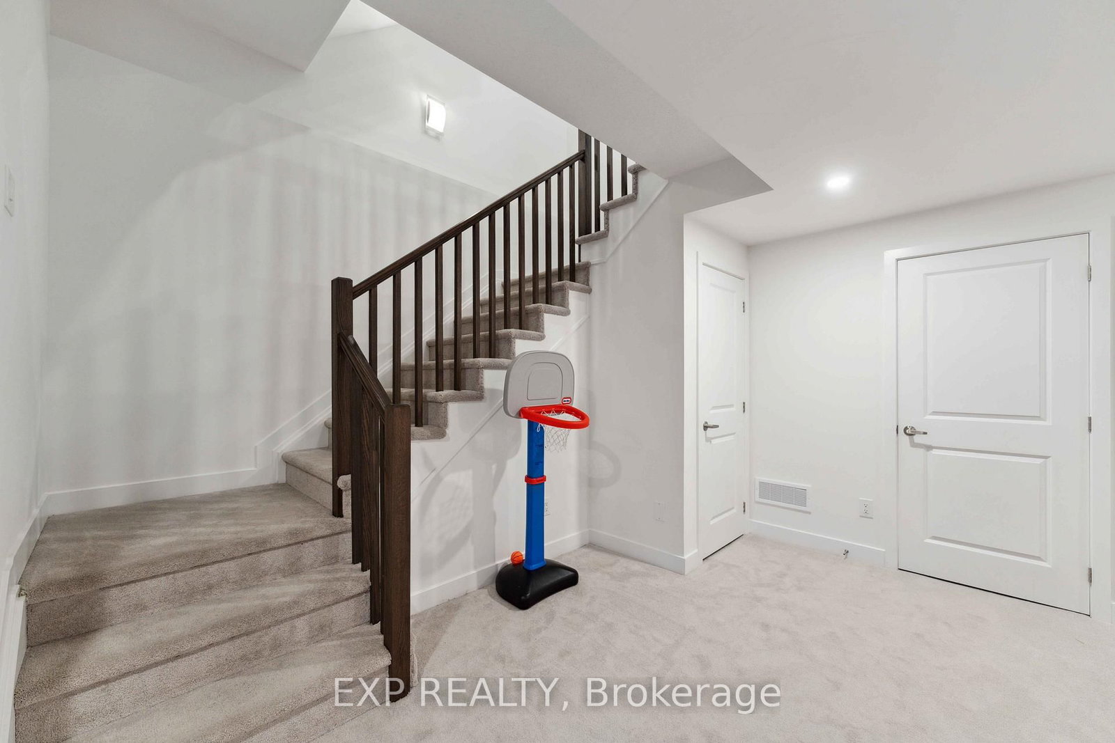 748 OVATION Grove - Photo 39