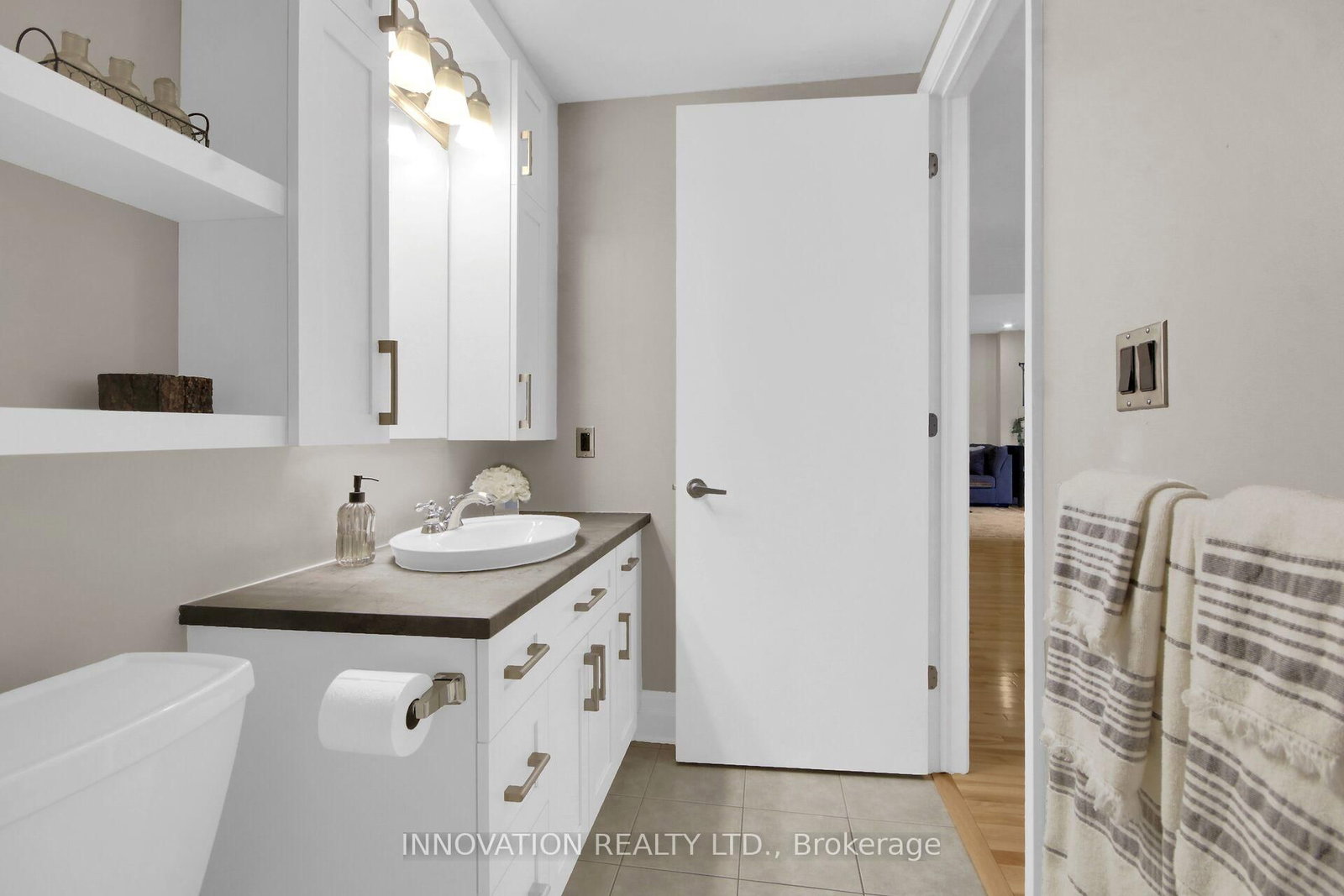 457 Mcleod Street, Unit 104 - Photo 27