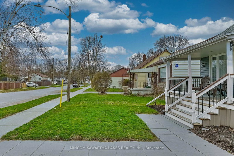 374 Grady Ave, Peterborough, K9J 5S4 | Image 3