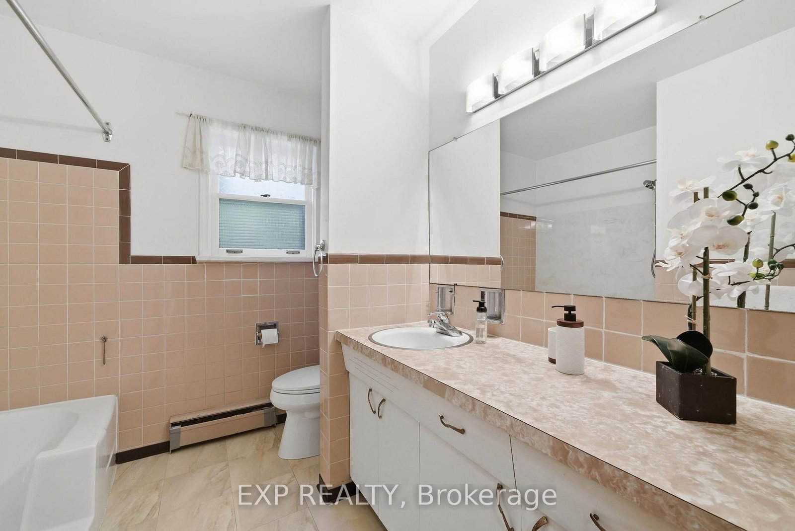 20 Roosevelt Street - Photo 20