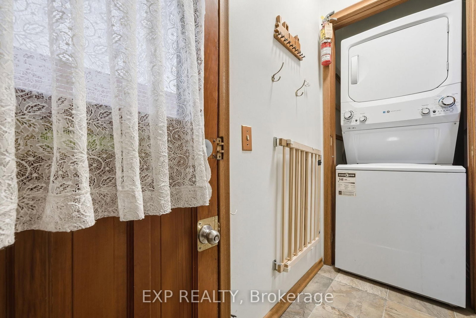 20 Roosevelt Street - Photo 21