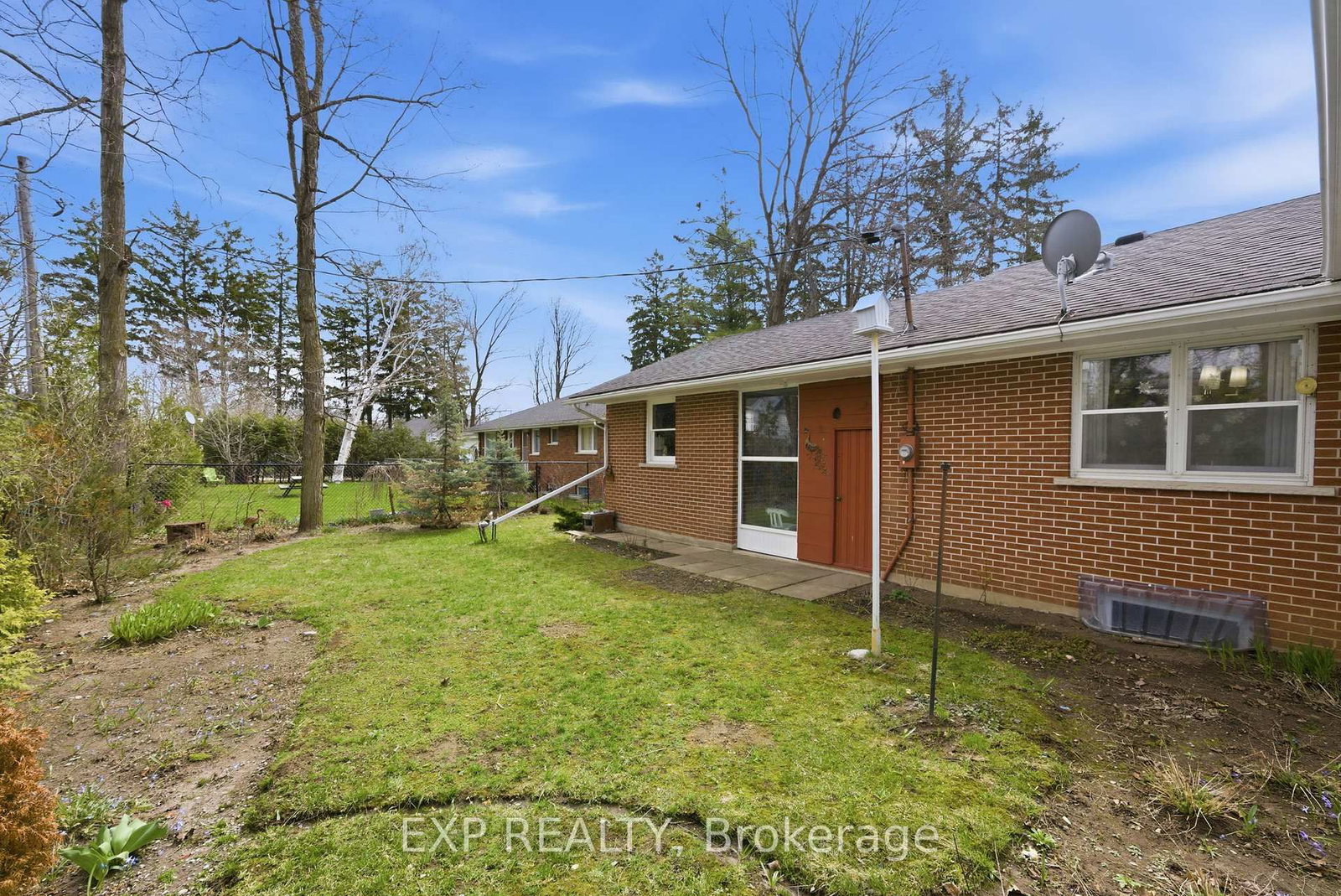 20 Roosevelt Street - Photo 29