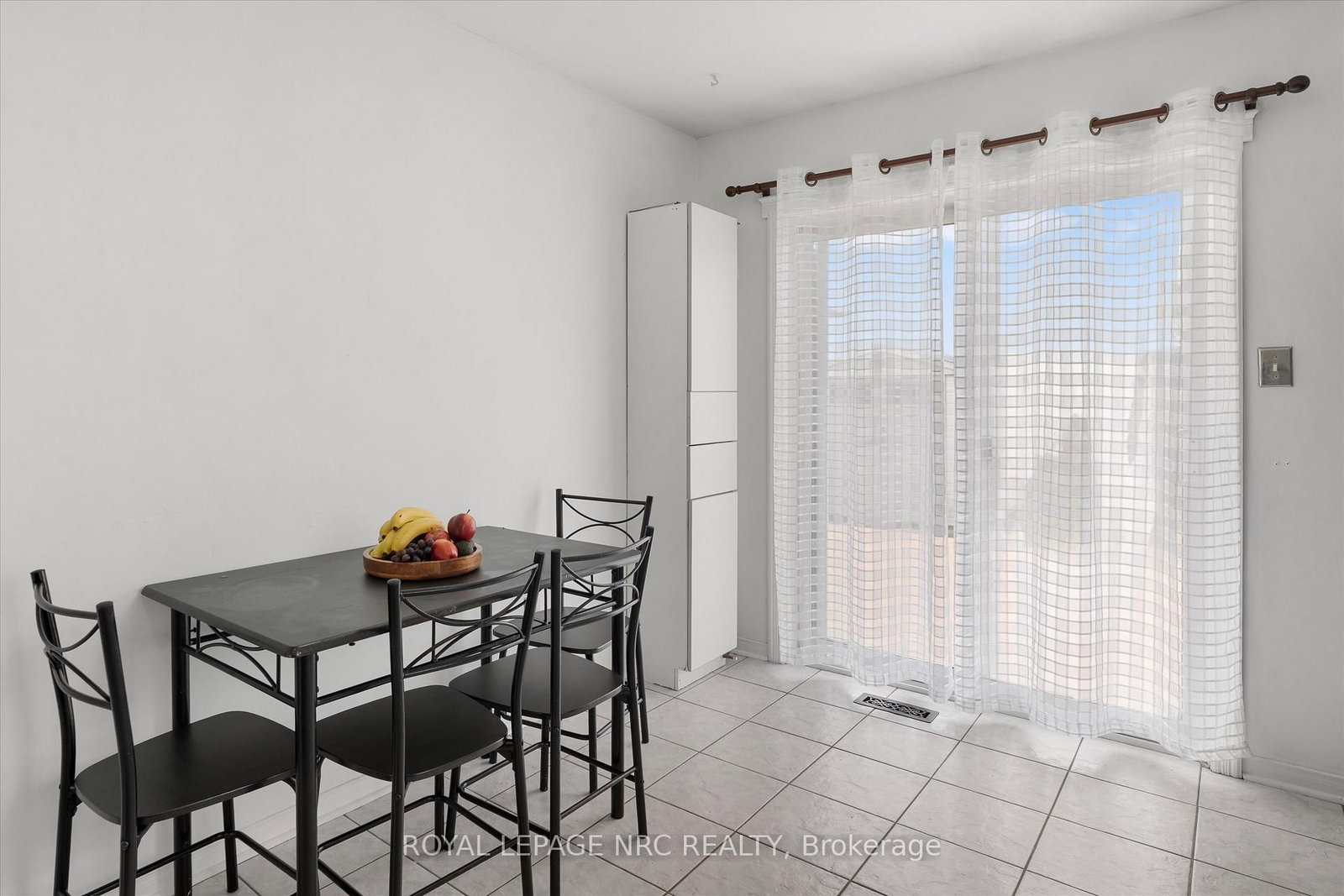 147 St. Lawrence Drive - Photo 15